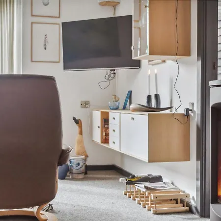 Ubbe - 200m From The Sea In Western Jutland By Interhome *